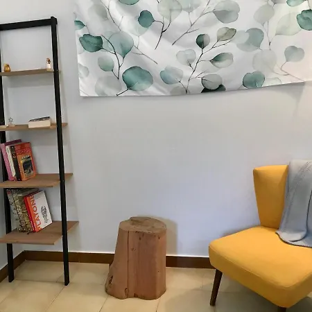 Apartment Iuli Tra E Montagna