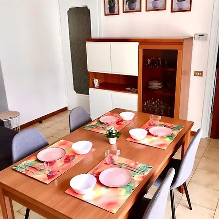 Apartment Iuli Tra E Montagna